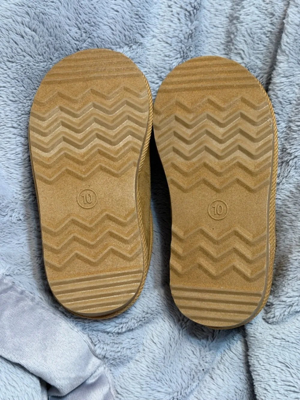 Kids Cozy Faux-Shearling Tan Slip-On Slippers/ Shoes Hard sole size 10